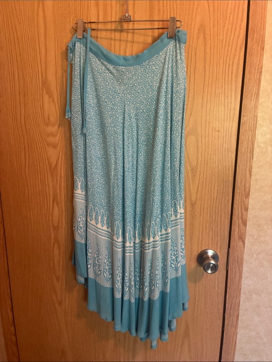 Untiti Dresses & Skirts - Vintage Light Teal Printed Asymmetric Maxi Skirt